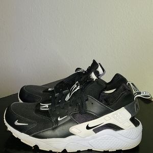 Nike Air Huarache Premium Zip Black